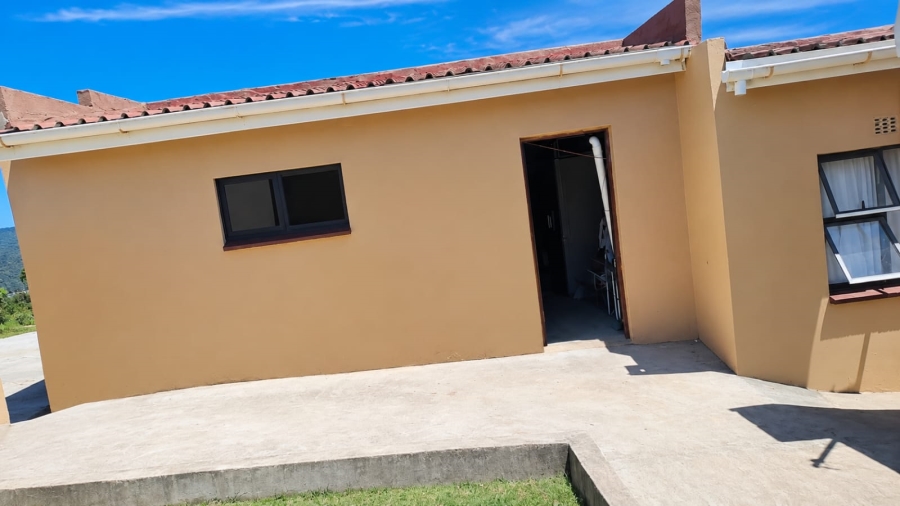 4 Bedroom Property for Sale in Mdantsane Nu 16 Eastern Cape